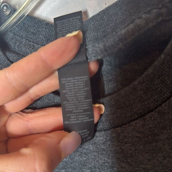 Pedro Pascal Graphic Men's T-Shirt in Charcoal Gray Short Sleeve T-shirt. Sm - Picture 5 of 5